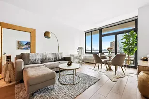 389 Washington St, Jersey City, NJ 07302 - Photo 1