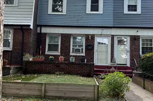 323 Stevens Ave, Jersey City, NJ 07305 - Photo 1