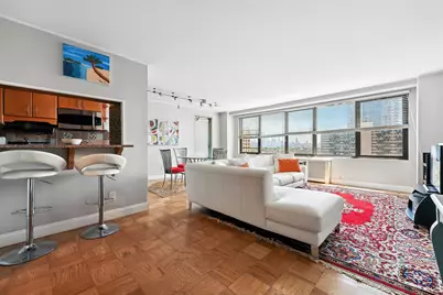 10 Huron Ave #12C, Jersey City, NJ 07306 - Photo 1