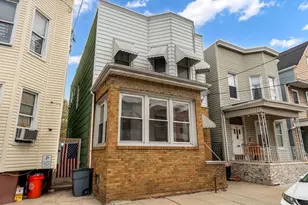 914 19th St, Union City, NJ 07087 - Photo 1