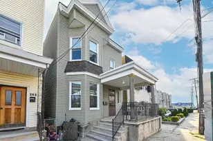 426 Hancock Pl, Fairview, NJ 07011 - Photo 1