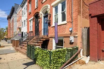 262 6th St, Jersey City, NJ 07302 - Photo 1