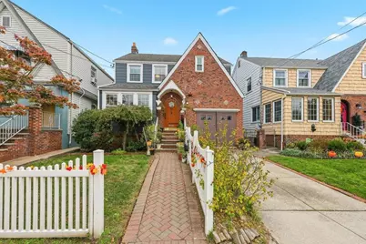 118 Avenue B, Bayonne, NJ 07002 - Photo 1