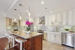 100 Shearwater Ct E, Jersey City, NJ 07305 - Photo 1