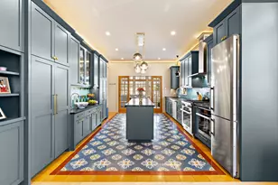 2214 Palisade Ave, Weehawken, NJ 07086 - Photo 1