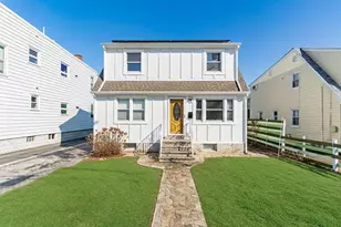 22 Schuyler Ave, Kearny, NJ 07032 - Photo 1