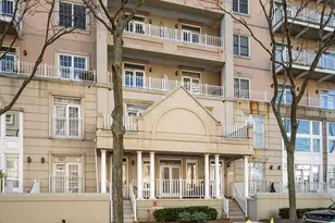 206 Shearwater Ct W, Jersey City, NJ 07305 - Photo 1