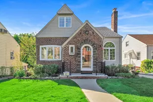 431 Van Renssalaer, Ridgefield, NJ 07657 - Photo 1