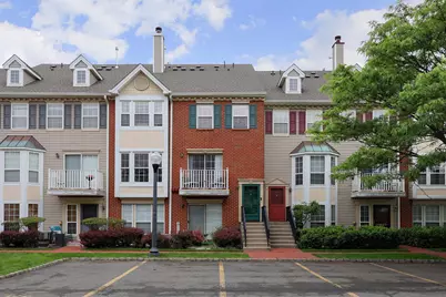 33 Dogwood St, Jersey City, NJ 07305 - Photo 1