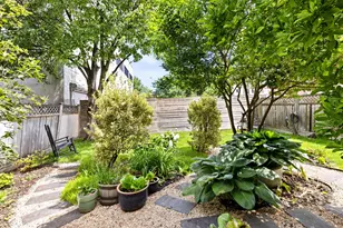368 7th St, Jersey City, NJ 07302 - Photo 1