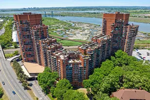1015 Harmon Cove Tower, Secaucus, NJ 07094 - Photo 1
