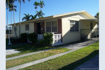5105 SW 112th Ave - Photo 1