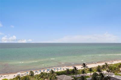 4779 Collins Ave #1205 - Photo 1