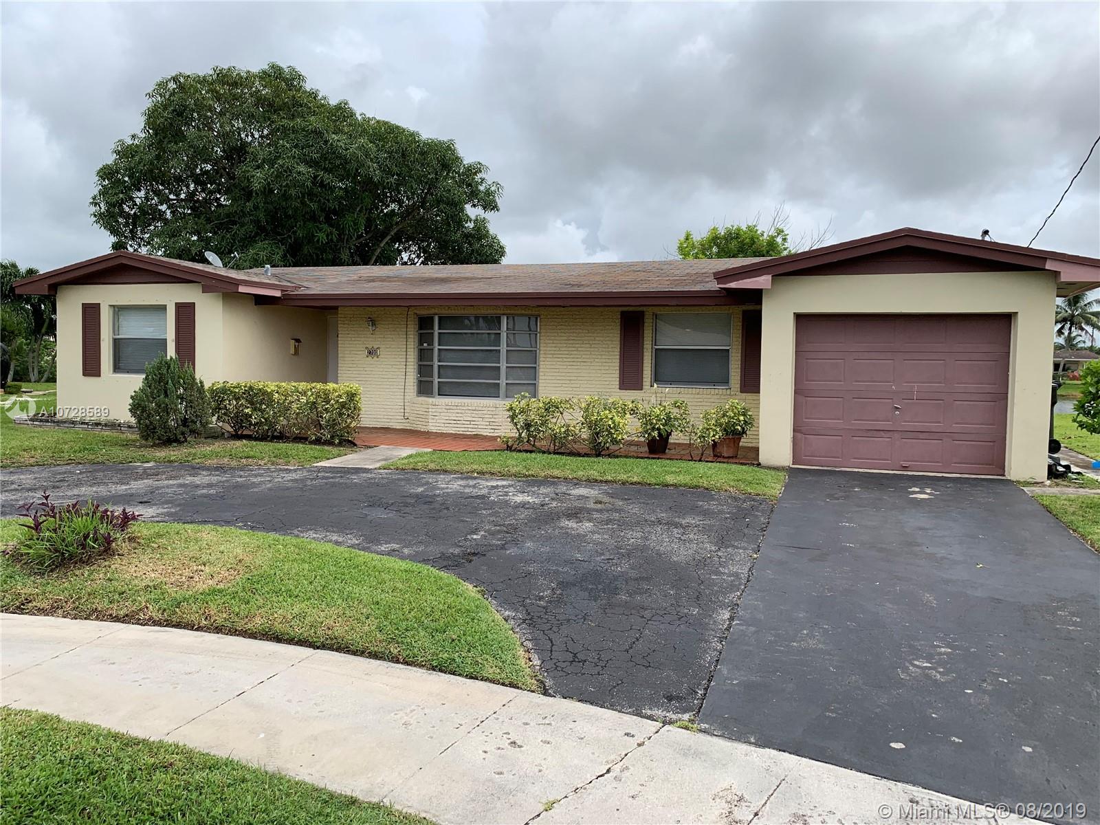 2700 NW 36th Terrace, Lauderdale Lakes, FL 33311 - MLS A10728589 2700 NW 36th Terrace, Lauderdale Lakes, FL 33311 - MLS A10728589