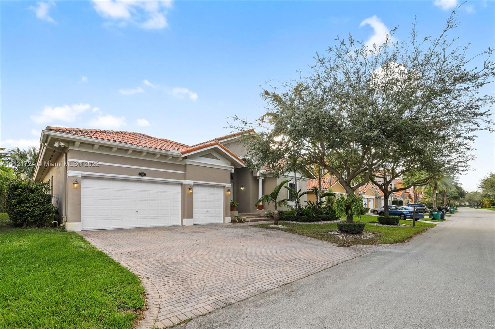 7914 SW 194th St, Cutler Bay, FL 33157 MLS A11121724 Coldwell Banker