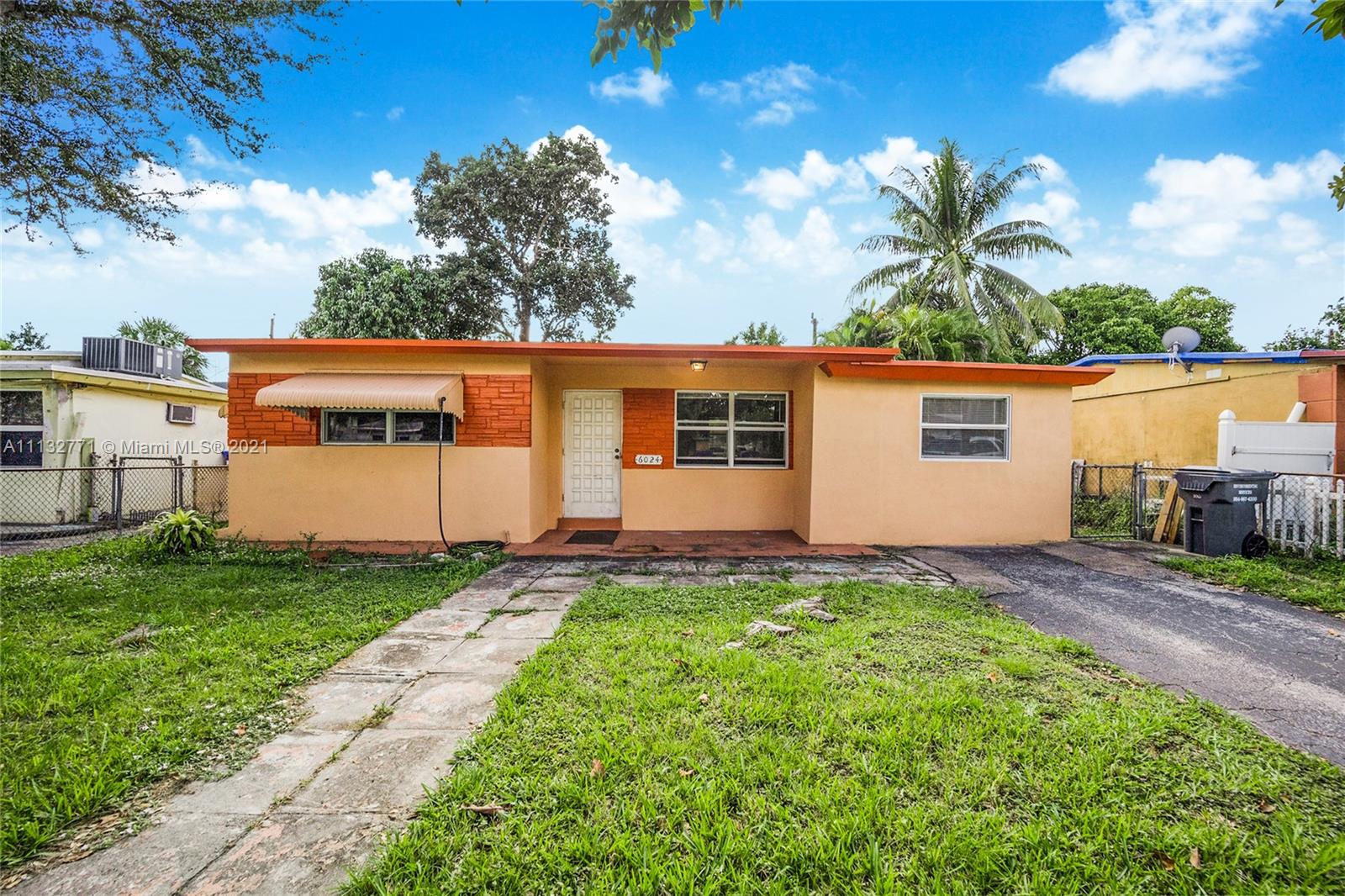 6024 Dewey St, Hollywood, FL 33023 - MLS A11132771 - Coldwell Banker