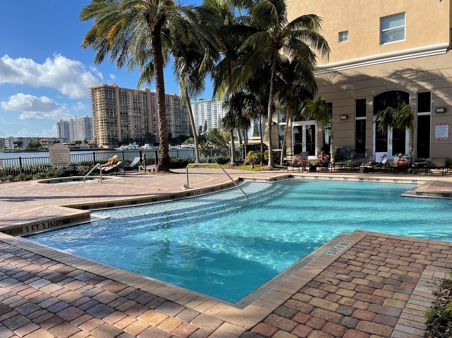 17145 Bay Rd, Miami FL 33160-3451 exterior