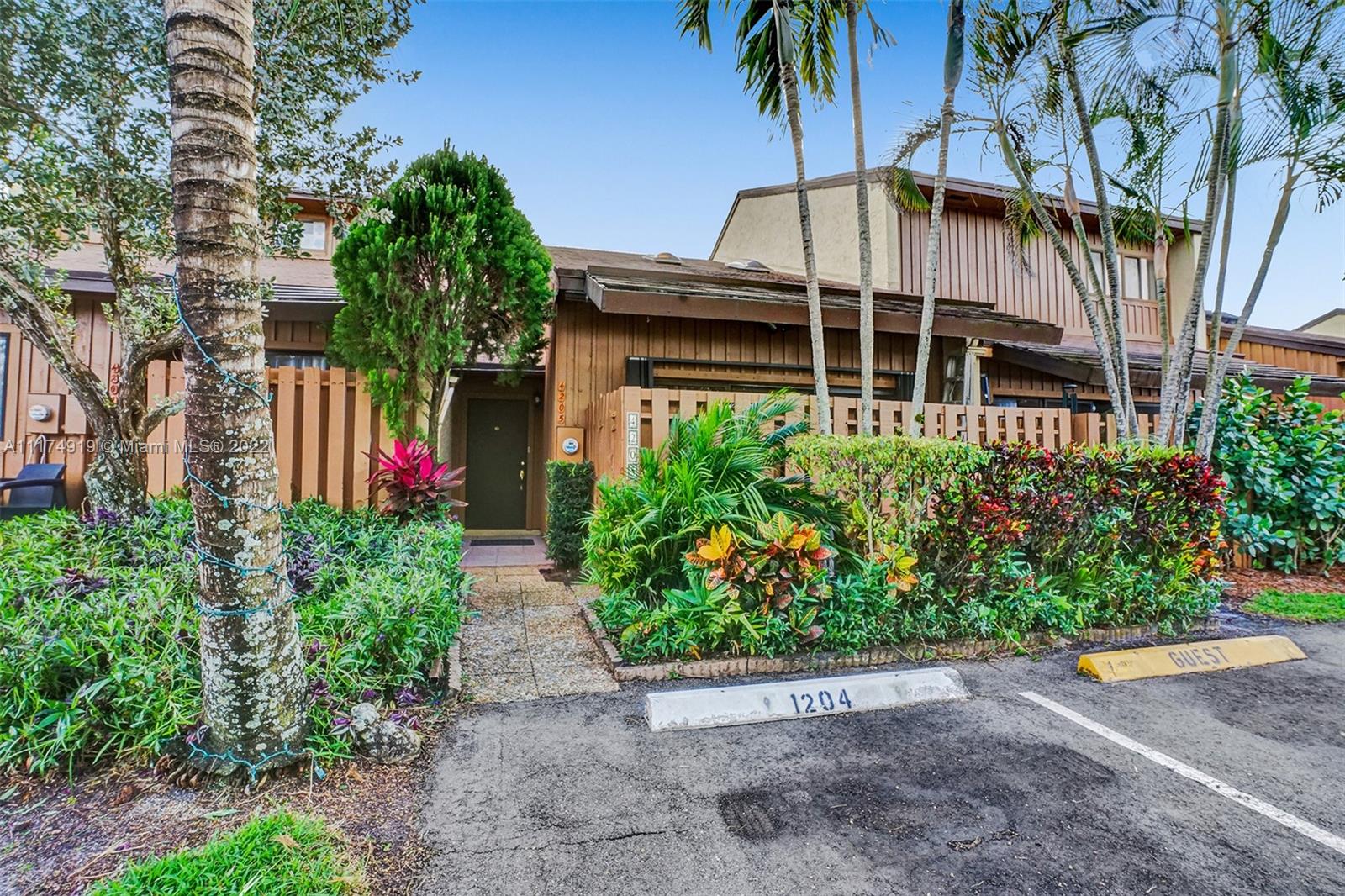 4205 S Pine Island Rd, Davie, FL 33328 MLS A11174919 Coldwell Banker