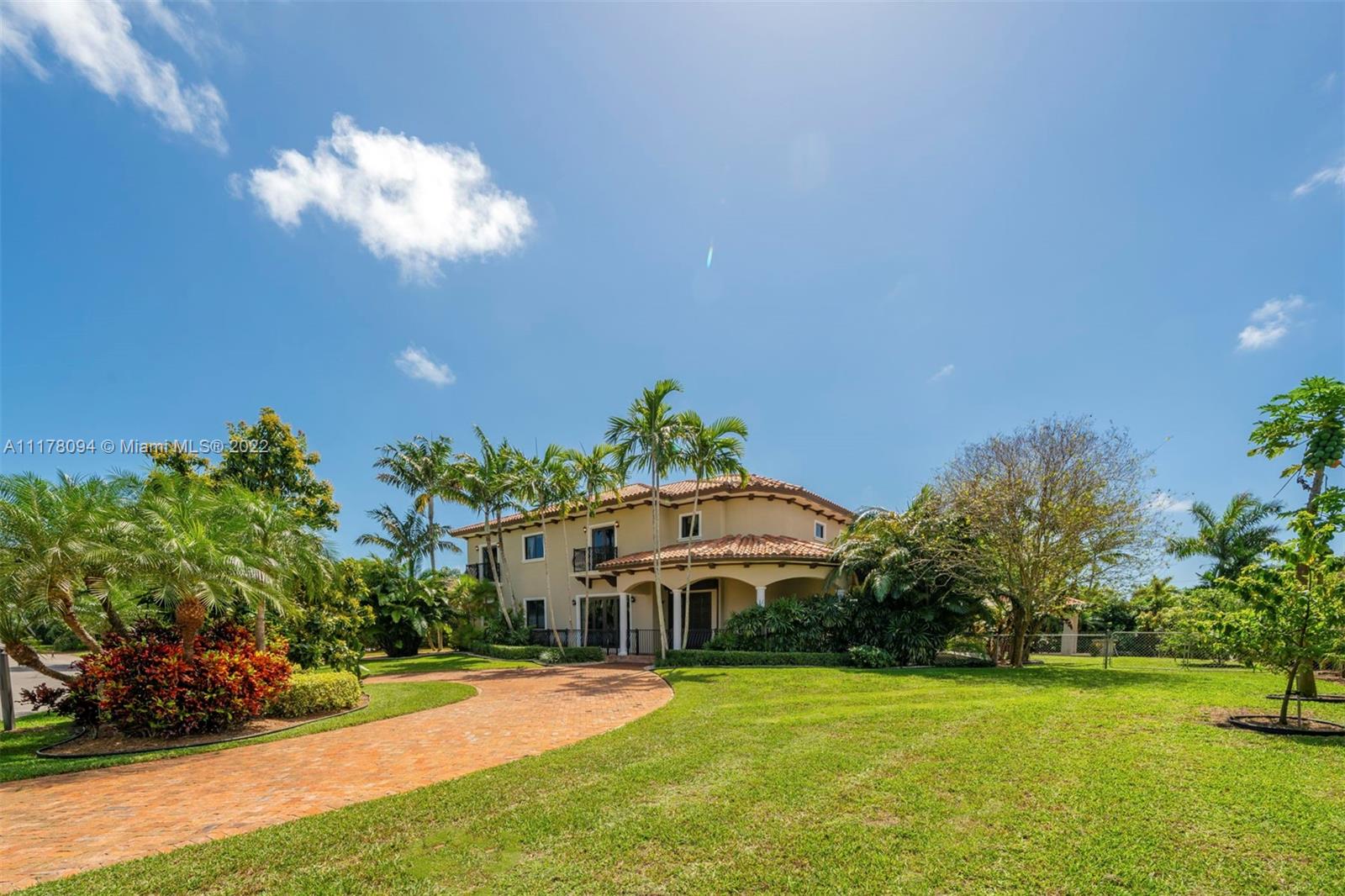 8010 SW 175th St, Palmetto Bay, FL 33157 MLS A11178094 Coldwell Banker