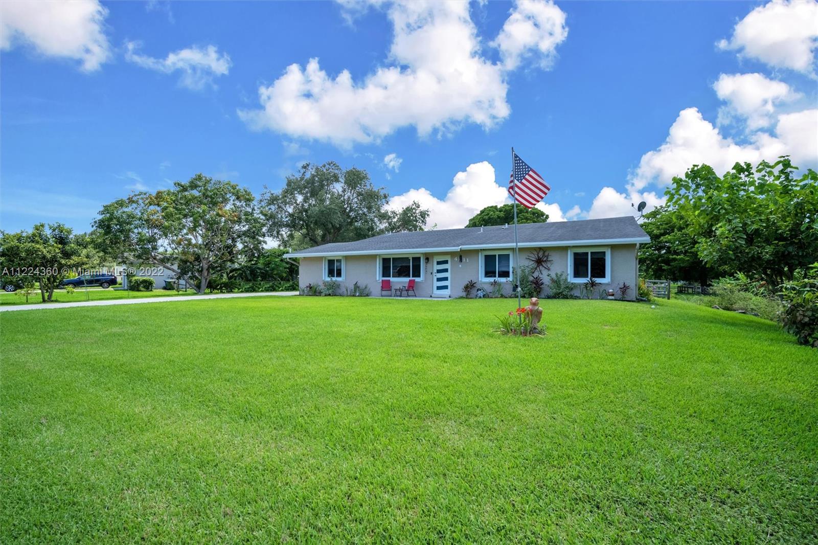4811 SW 199th Ave, Southwest Ranches, FL 33332 MLS A11224360 Coldwell Banker