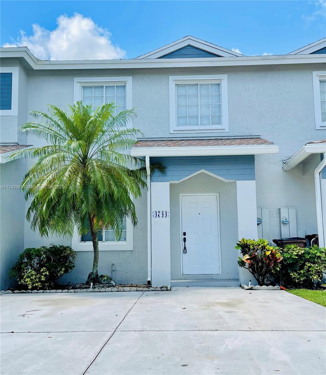 4744 SW 14th Ct, Deerfield Beach, FL 33442 MLS A11242965 Coldwell