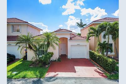 10012 SW 162nd Ct, Miami, FL 33196 - Photo 1