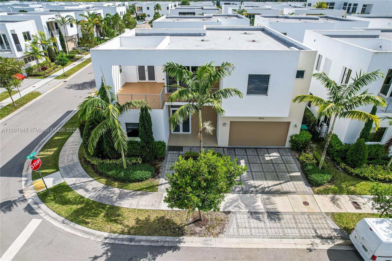 10042 NW 76th Terrace, Doral, FL 33178 MLS A11297945 Coldwell Banker