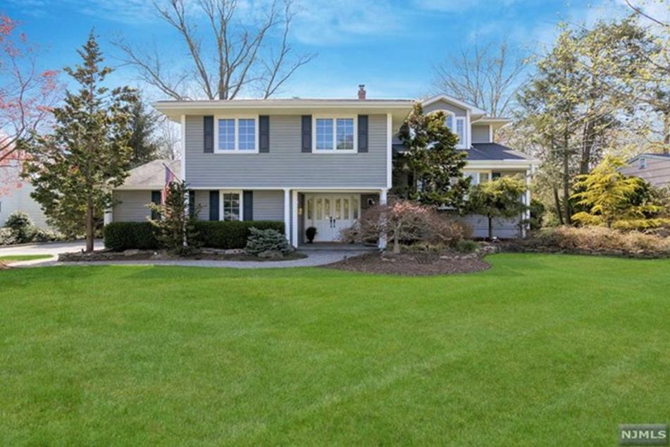 208 Brook St, Harrington Park, NJ 07640 MLS 1817467 Coldwell Banker