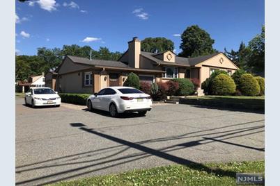 700 Black Oak Ridge Road, Wayne, NJ 07470 - Photo 1