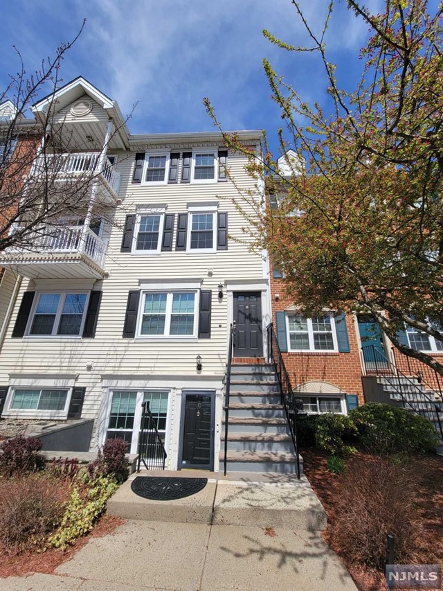9 Seton Hall Dr, Newark, NJ 07103 MLS 22012256 Coldwell Banker