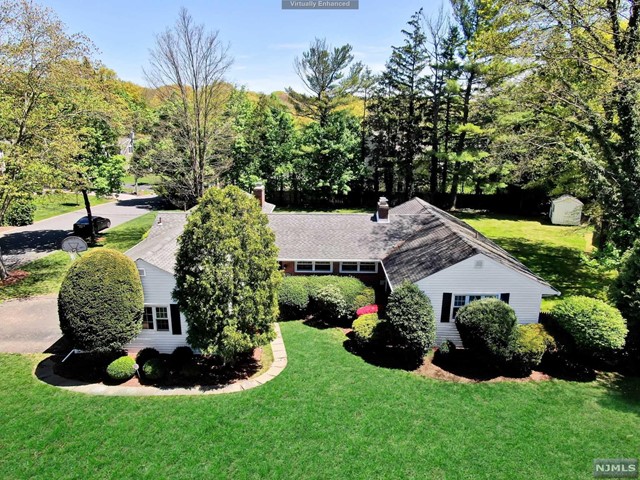 471 W Saddle River Rd, Ridgewood, NJ 07450 - MLS 22016481 - Coldwell Banker