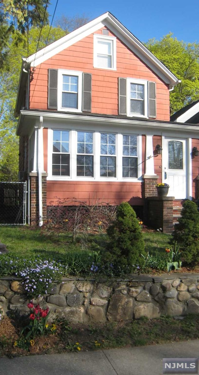 62 Rea Ave, Midland Park, NJ 07432 MLS 23008453 Coldwell Banker