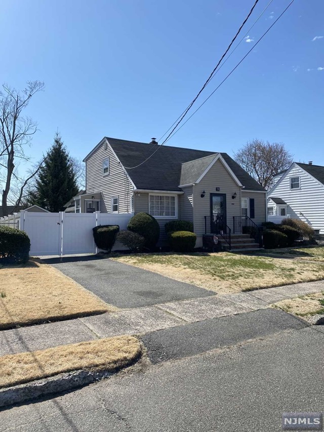 76 Alberta Dr, Saddle Brook Township, NJ 07663 MLS 23009663