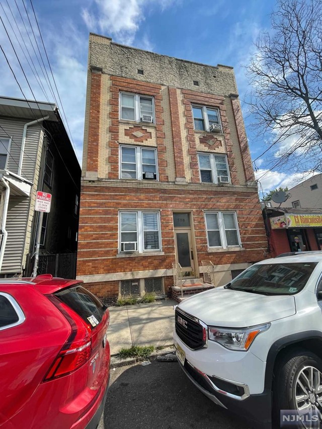 138 South St, Newark, NJ 07114 - MLS 23011405 - Coldwell Banker