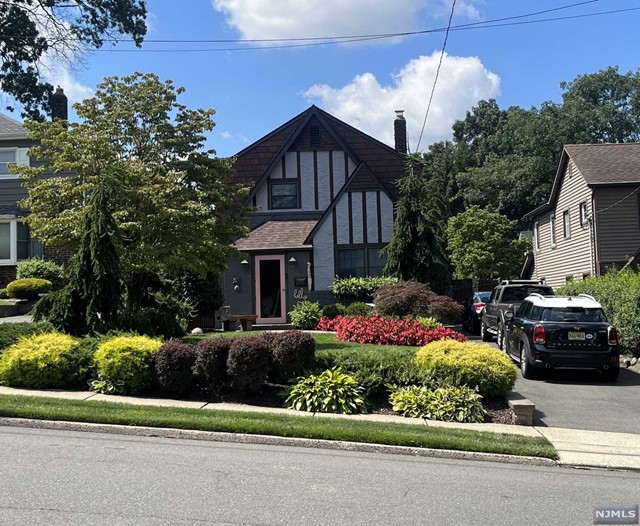 66 Lincoln Ave, Wood Ridge, NJ 07075 MLS 23023639 Coldwell Banker