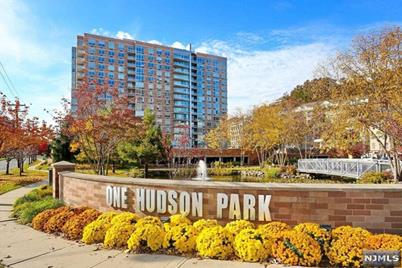 1506 Hudson Park - Photo 1