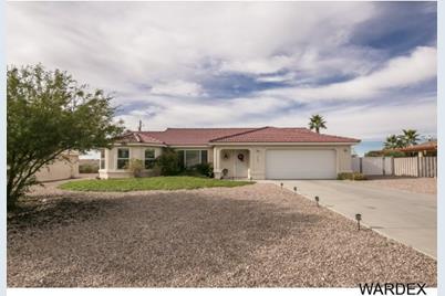 3667 Tarpon Dr, Lake Havasu City, AZ 86406 - Photo 1