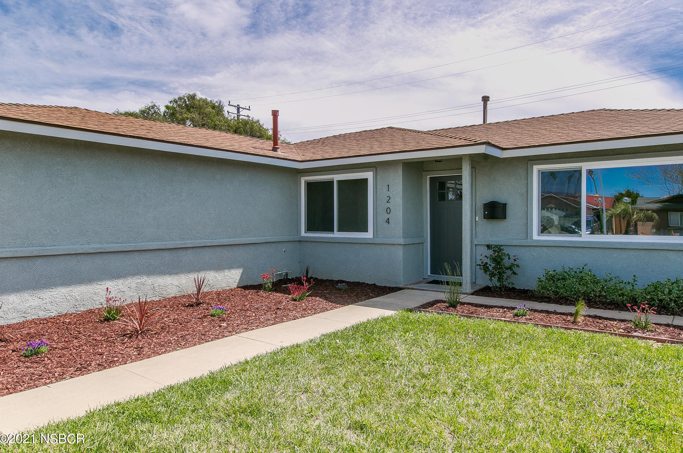 1204 Pine Ave, Lompoc CA  93436-0042 exterior