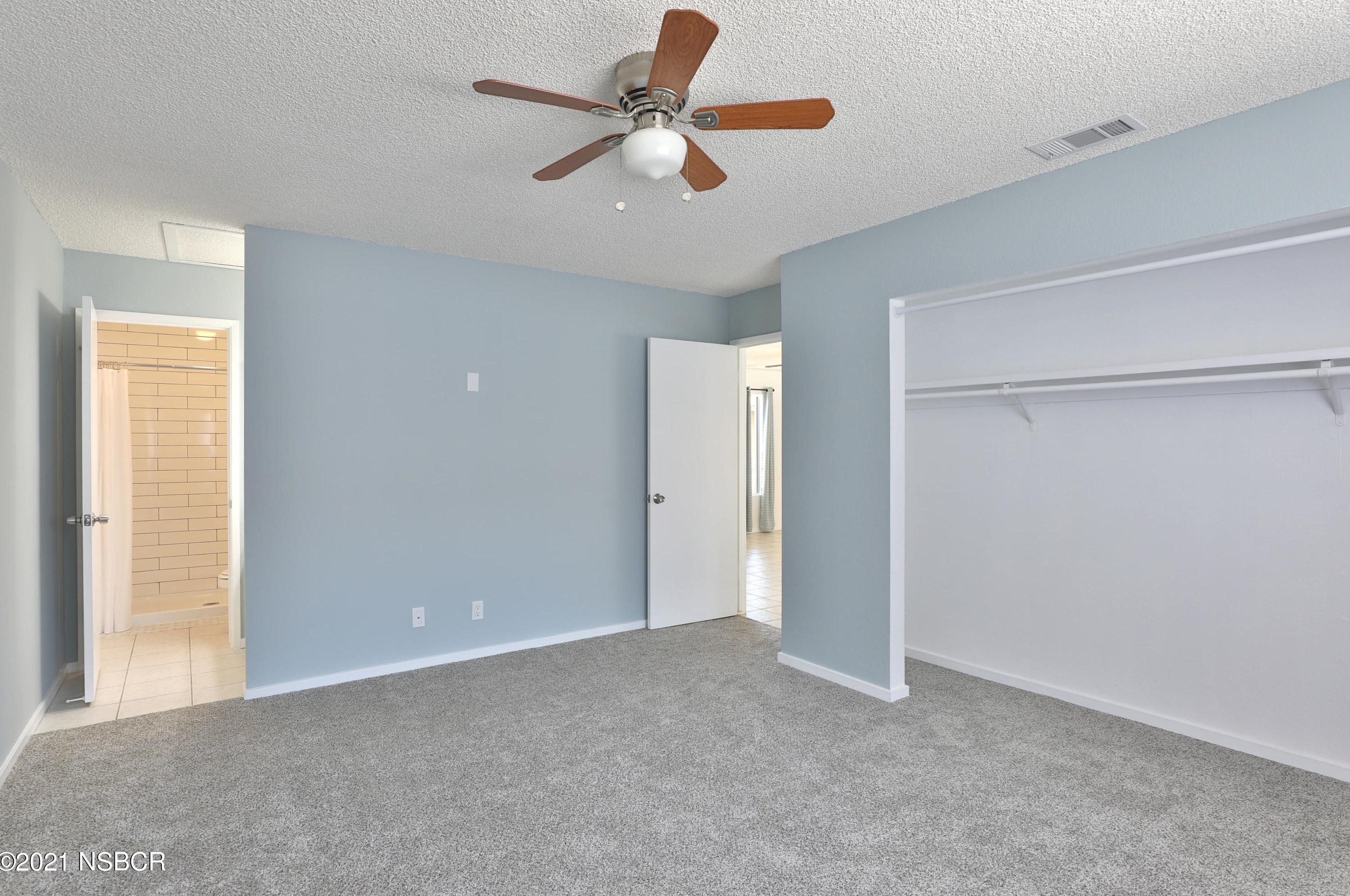 902 M Pl, Lompoc CA  93436-4079 exterior