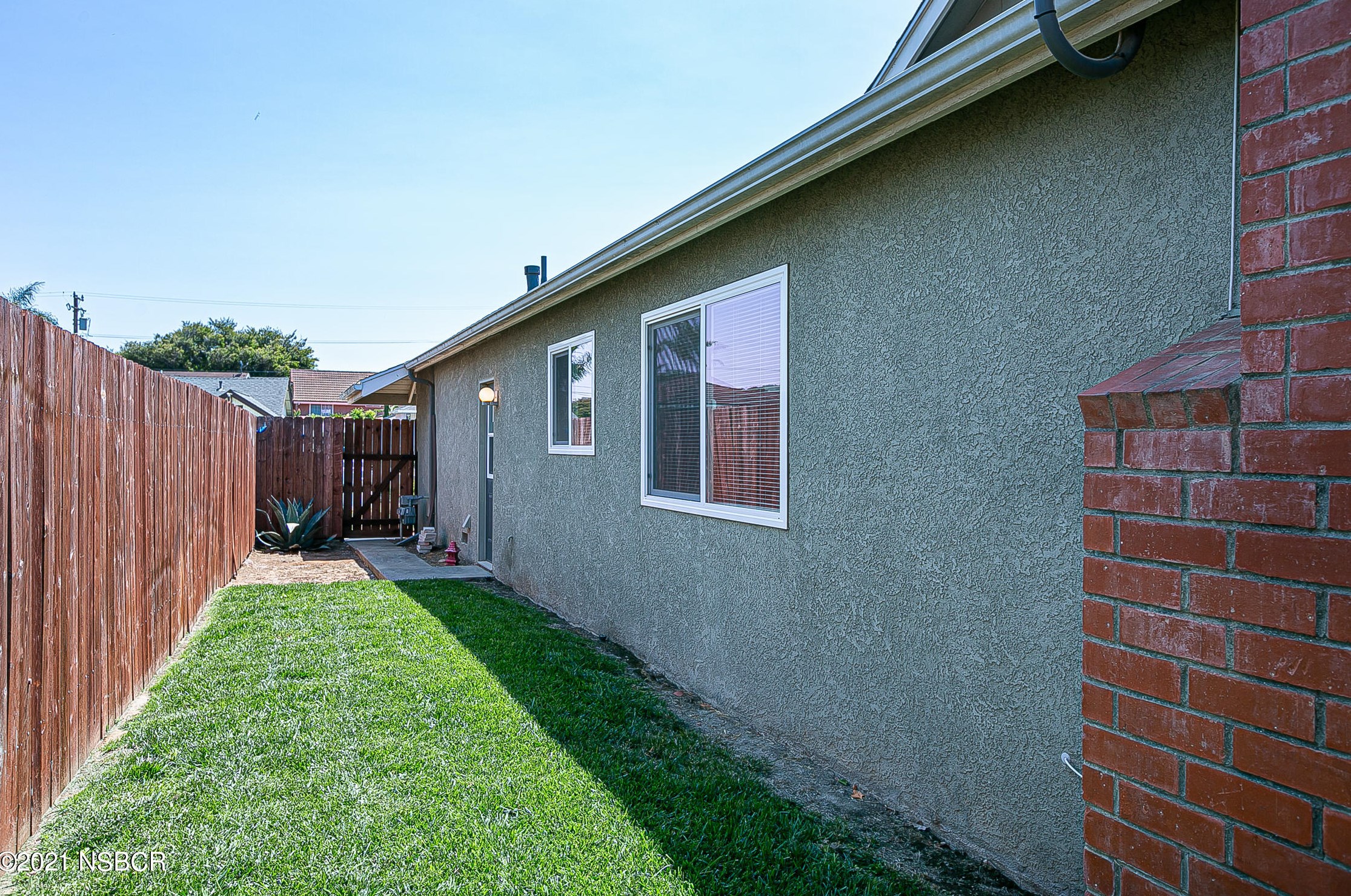 309 Princeton Pl, Lompoc CA 93436-7127 exterior