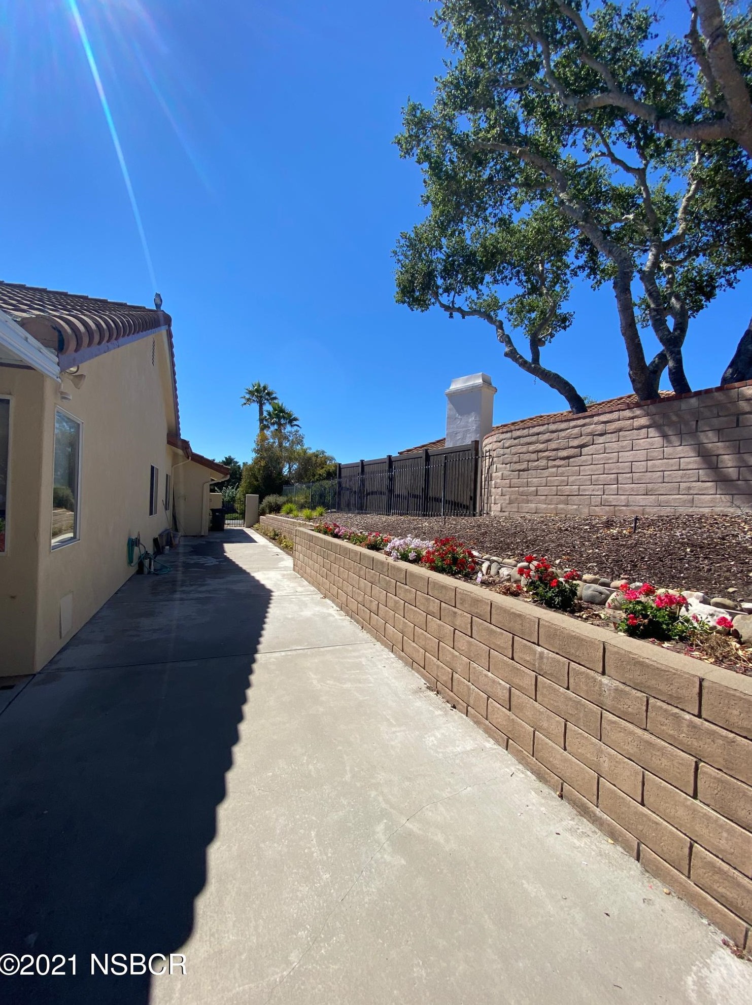 1255 Craig Dr, Lompoc CA  93436-8312 exterior
