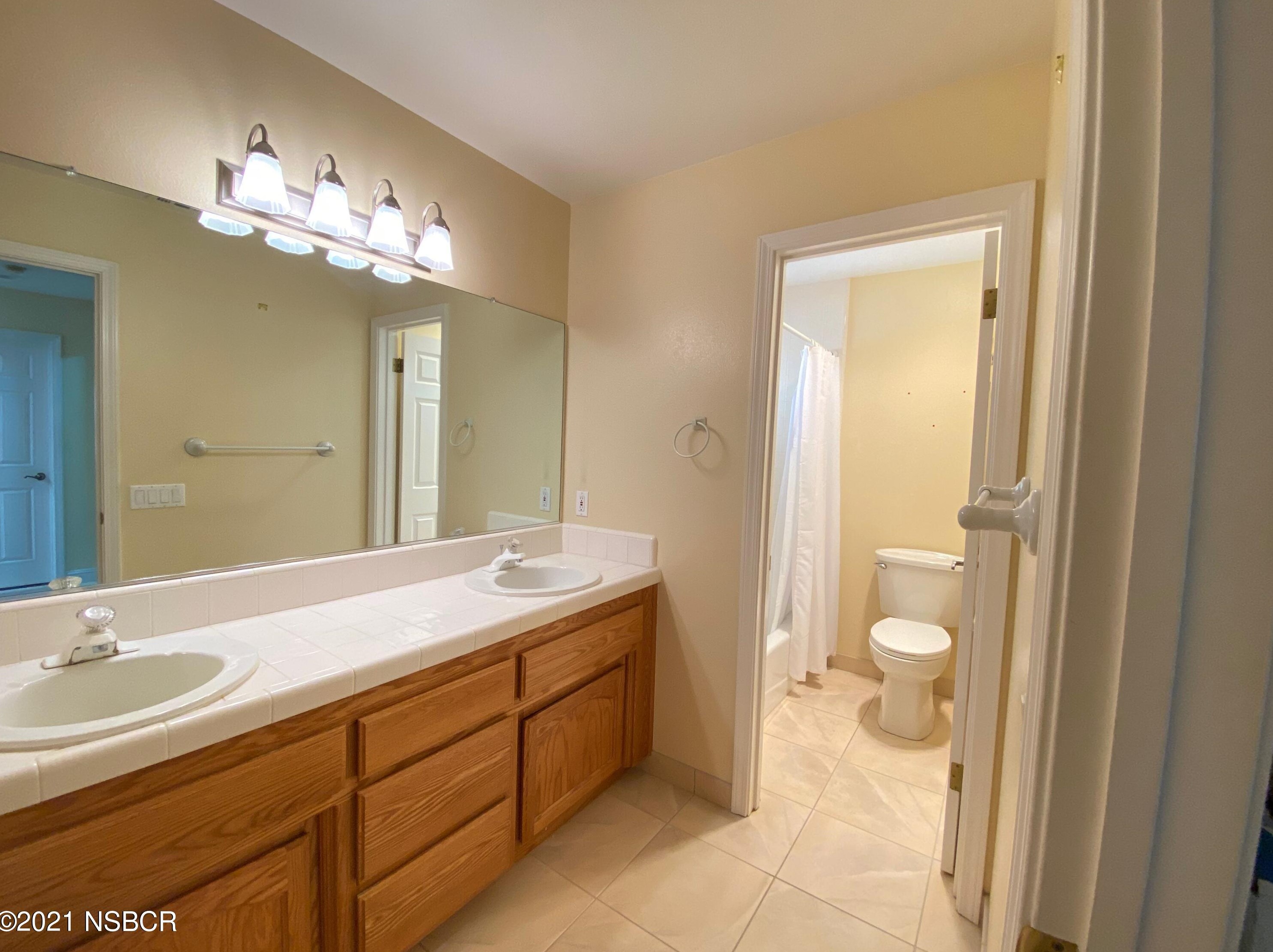 1255 Craig Dr, Lompoc CA  93436-8312 exterior