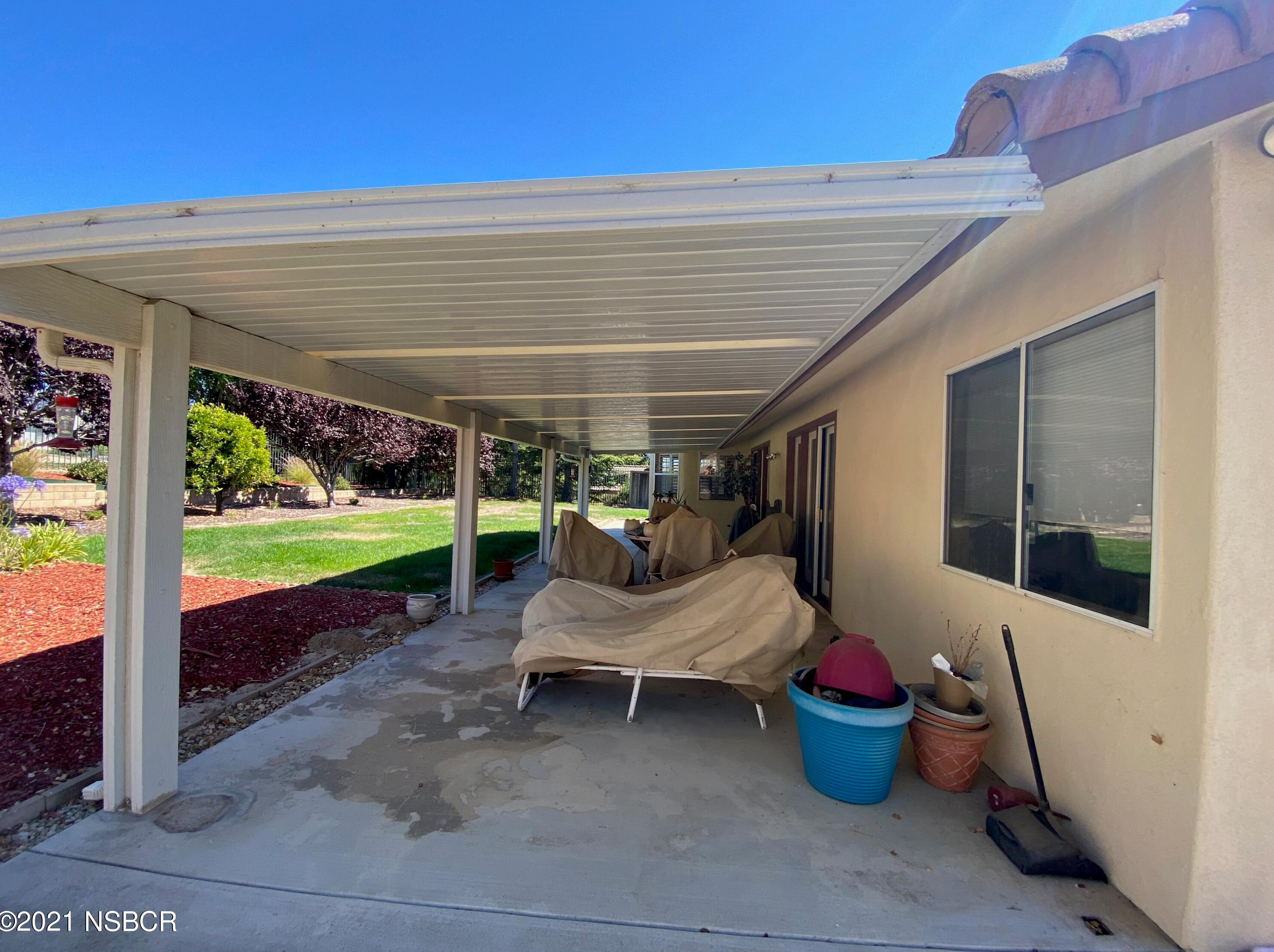 1255 Craig Dr, Lompoc CA  93436-8312 exterior
