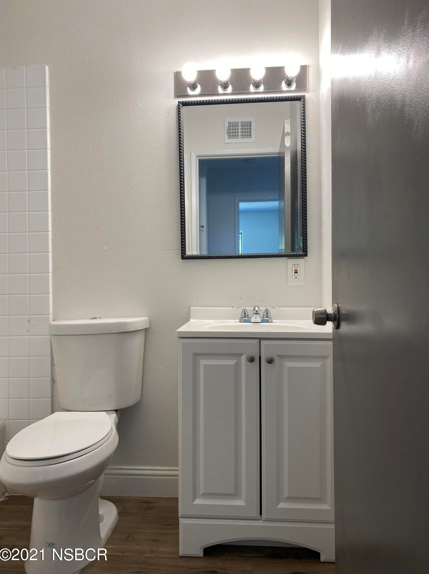 3836 Saturn Ave, Lompoc CA  93436-1922 exterior