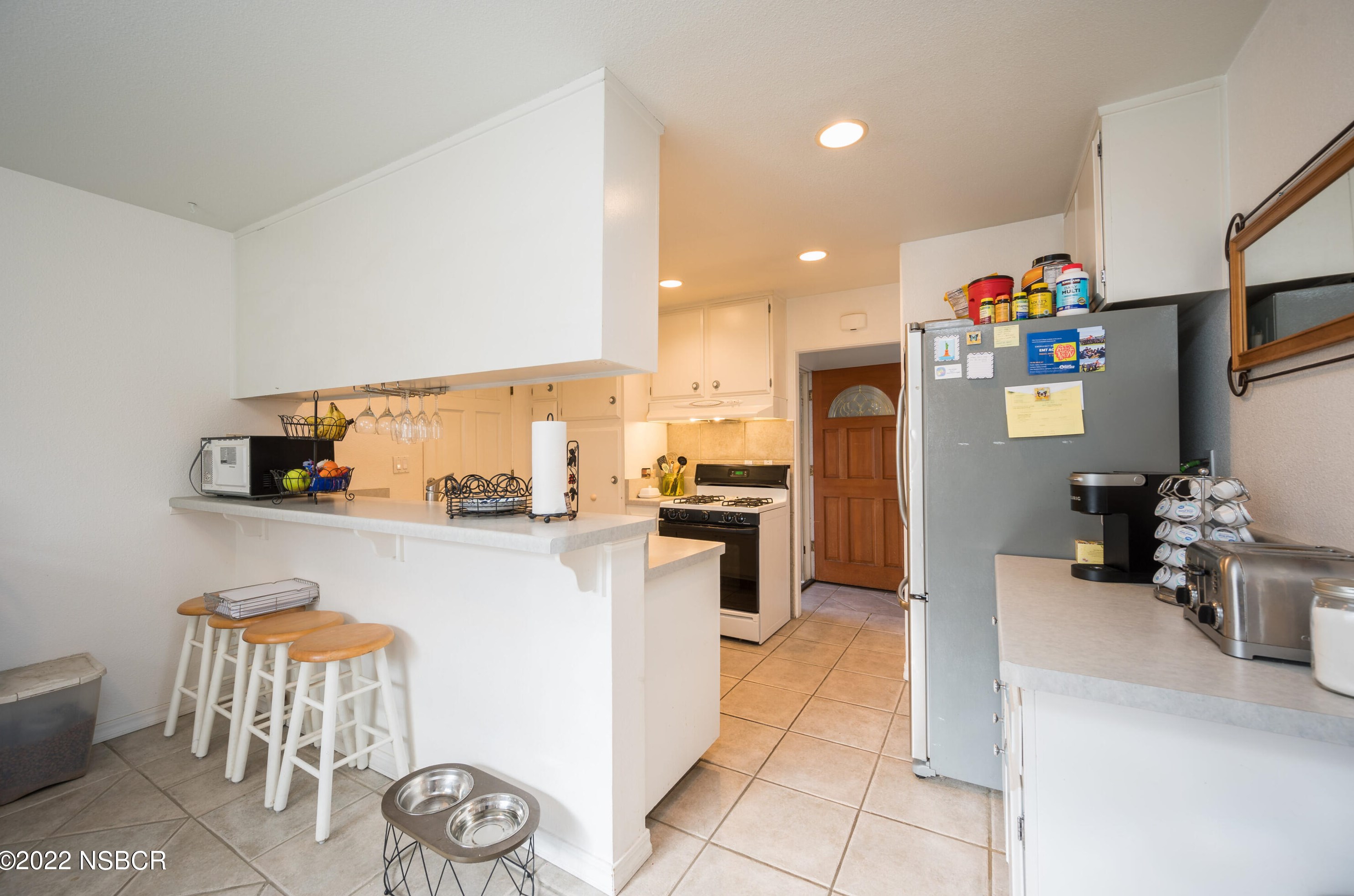 518 Mars Ave, Lompoc CA 93436-1910 exterior