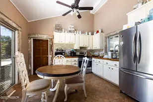 2051 Hwy 101, Buellton, CA 93427 - Photo 45