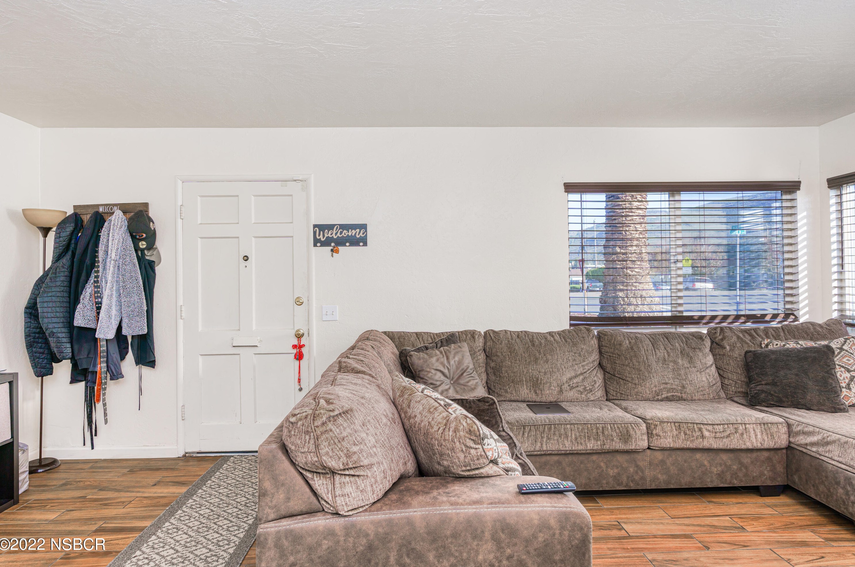 239 B St, Lompoc CA  93436-7325 exterior