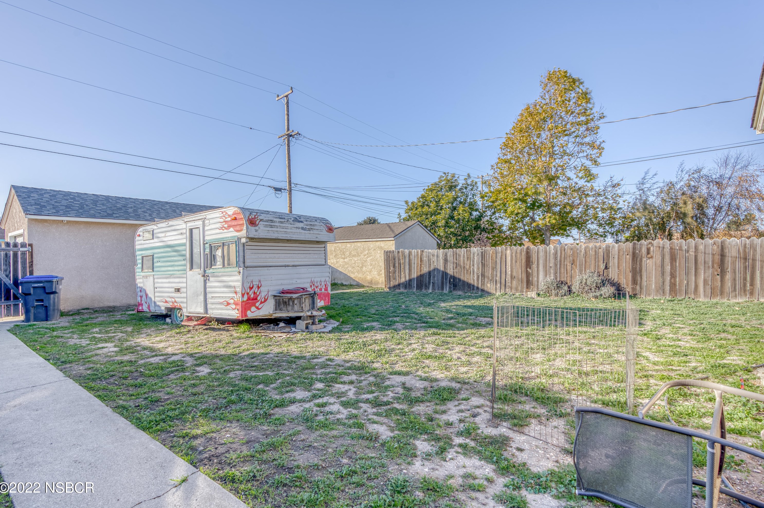239 B St, Lompoc CA  93436-7325 exterior