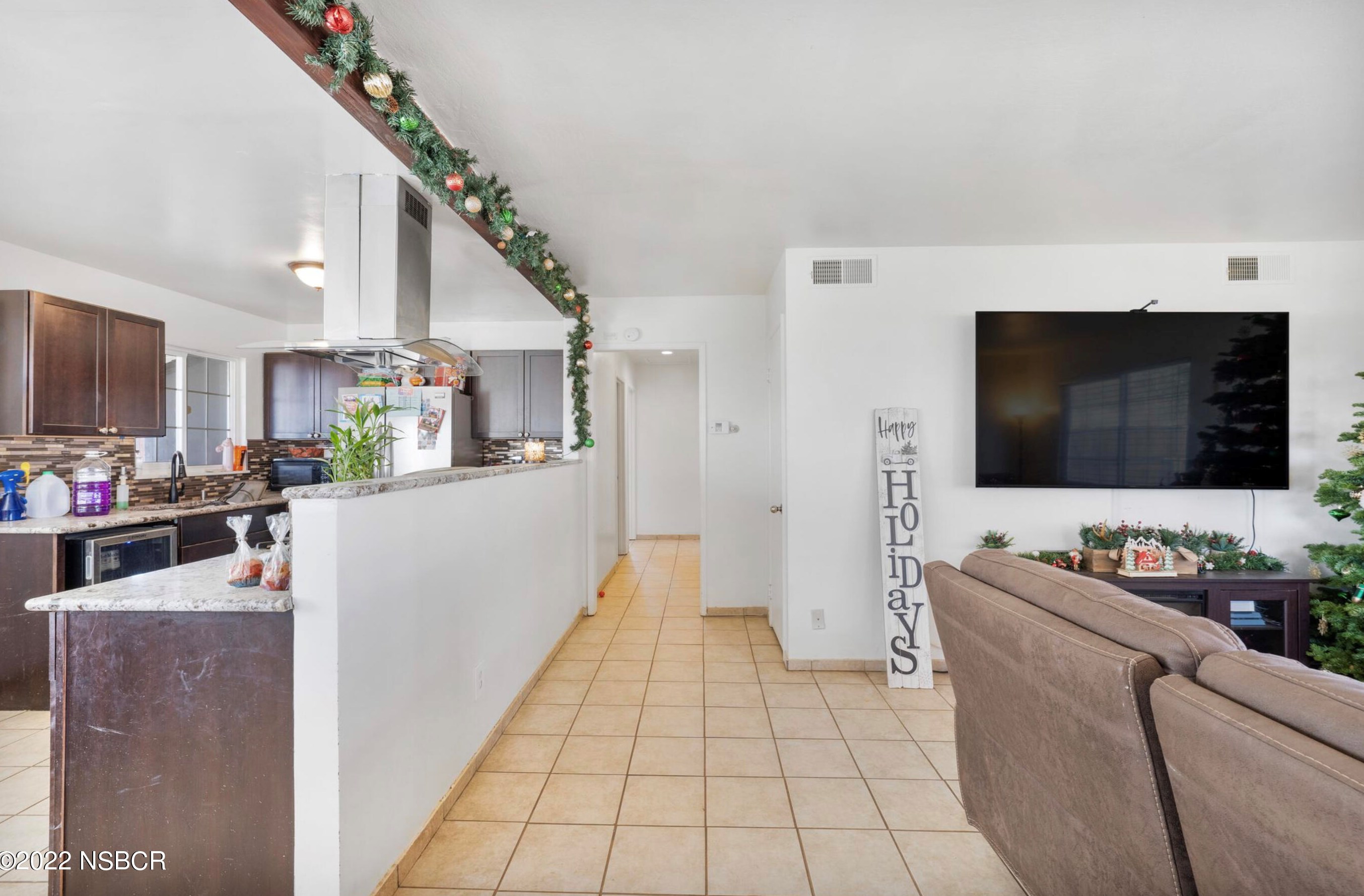 239 B St, Lompoc CA  93436-7325 exterior