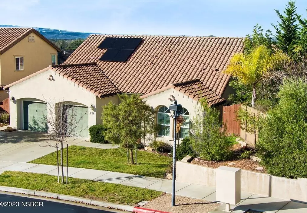716 Carina Dr, Lompoc CA  93436-1824 exterior